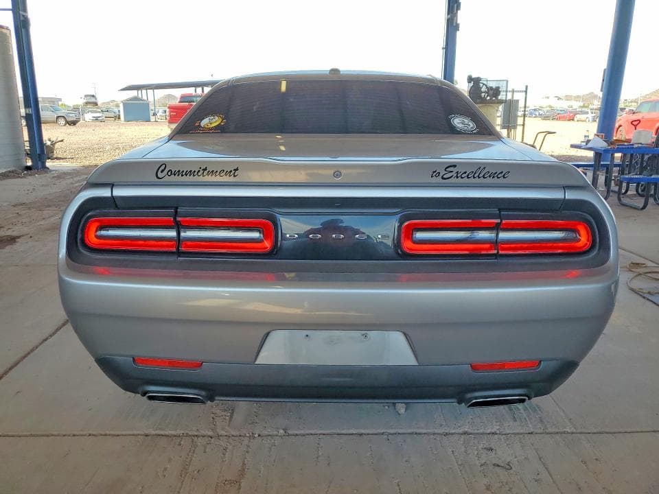 2018 DODGE CHALLENGER SXT 6