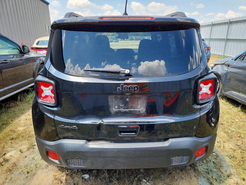 2018 JEEP RENEGADE SPORT 6