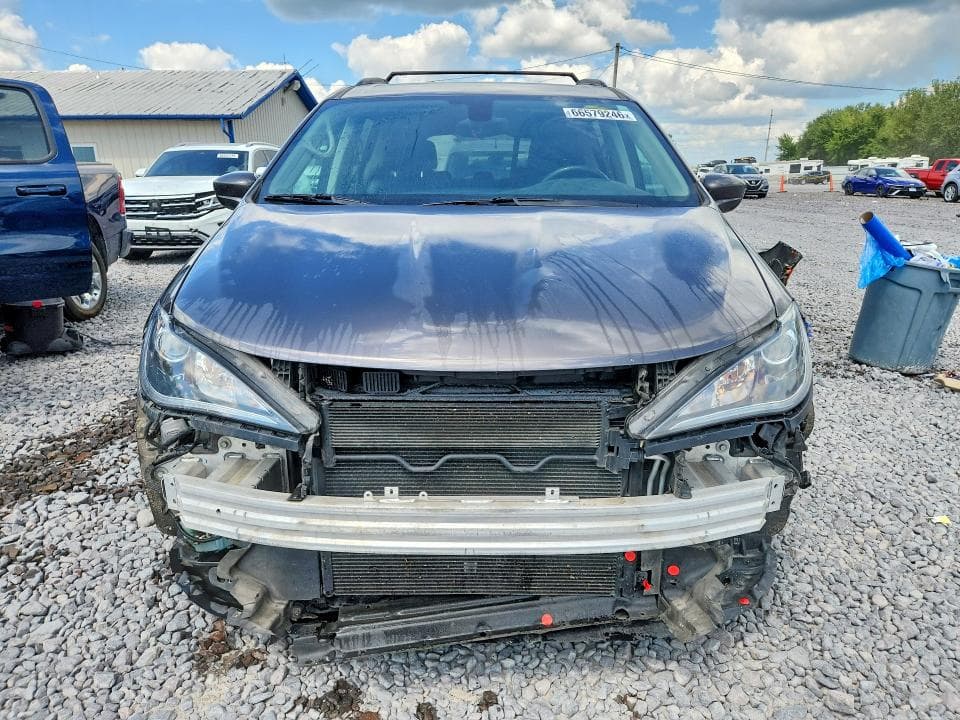2017 CHRYSLER PACIFICA TOURING L 5
