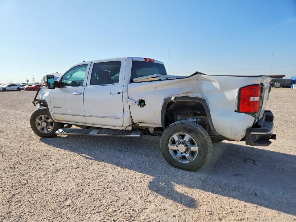 2018 GMC SIERRA K2500 SLT 2