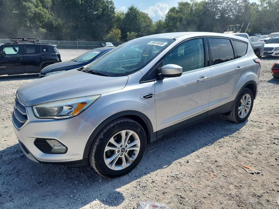 2017 FORD ESCAPE SE - 1