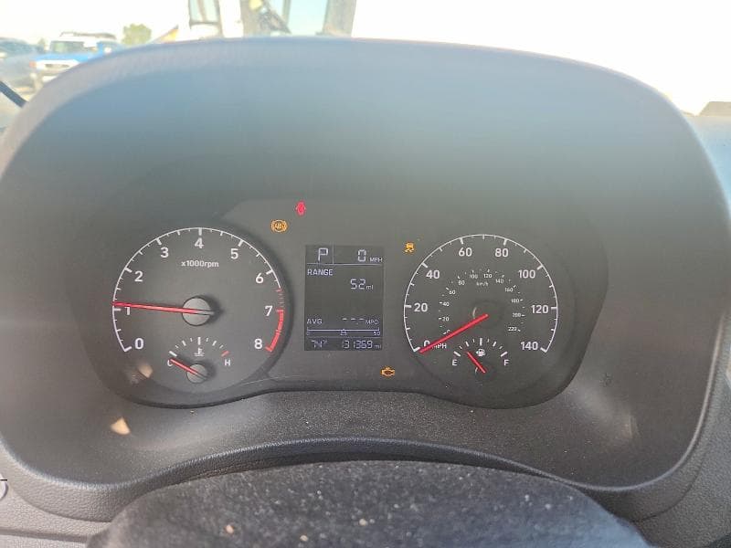 2018 HYUNDAI ACCENT SE 9