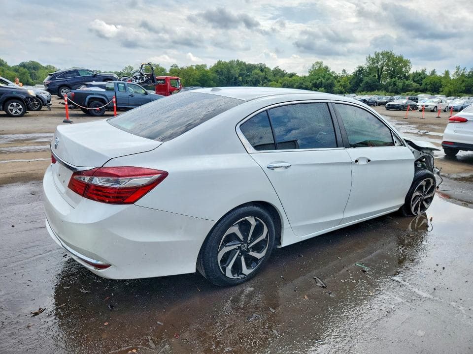 2017 HONDA ACCORD EX 3