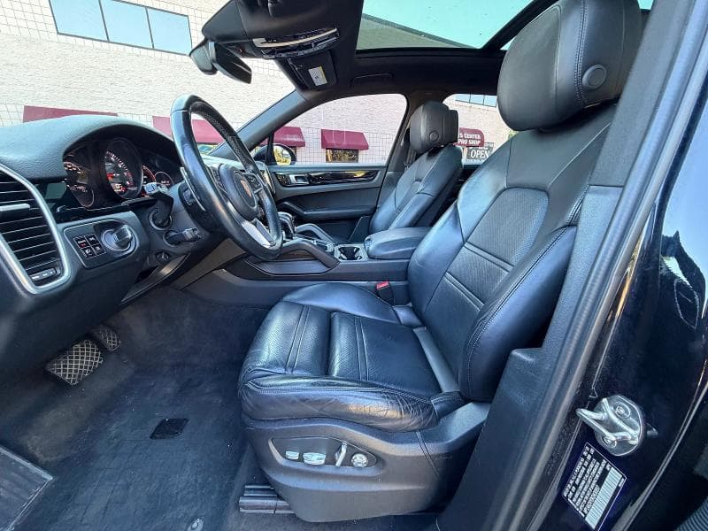 2019 PORSCHE CAYENNE 12