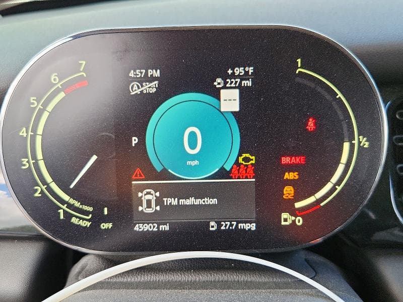 2022 MINI COOPER S 9