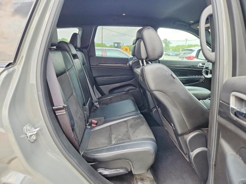 2021 JEEP GRAND CHEROKEE LAREDO 10