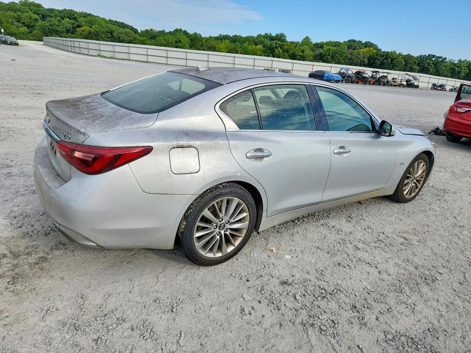 2018 INFINITI Q50 3.0T LUXE 3