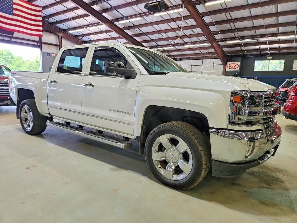 2017 CHEVROLET SILVERADO K1500 LTZ 4