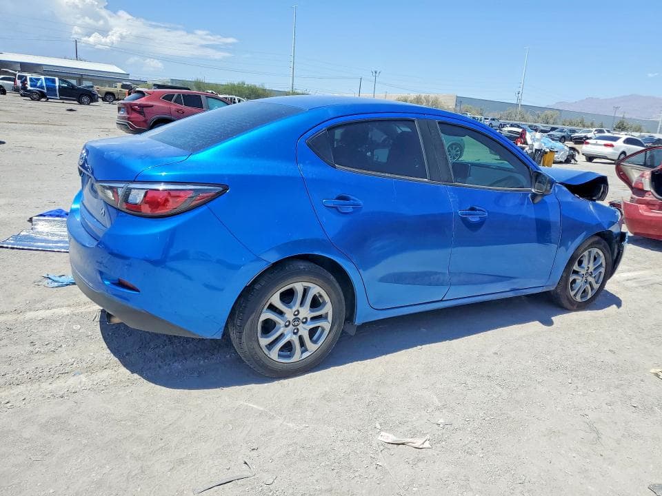 2017 TOYOTA YARIS IA BASE 3