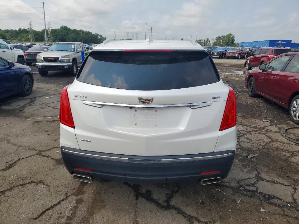 2018 CADILLAC XT5 LUXURY 6