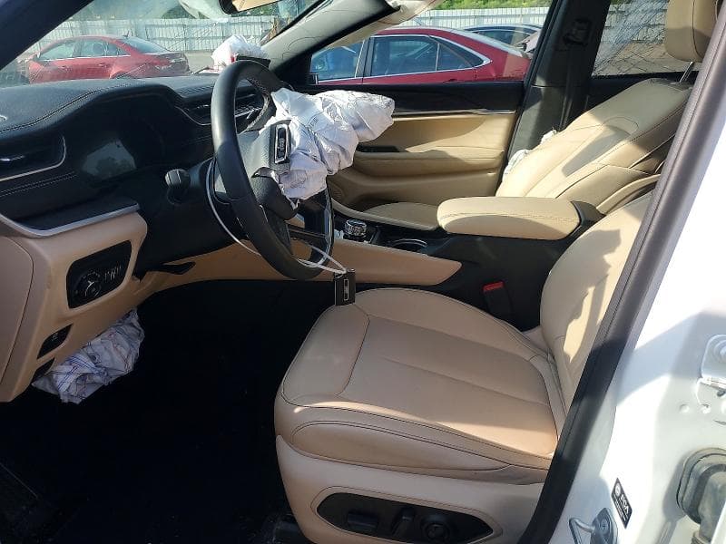 2025 JEEP GRAND CHEROKEE LIMITED 7