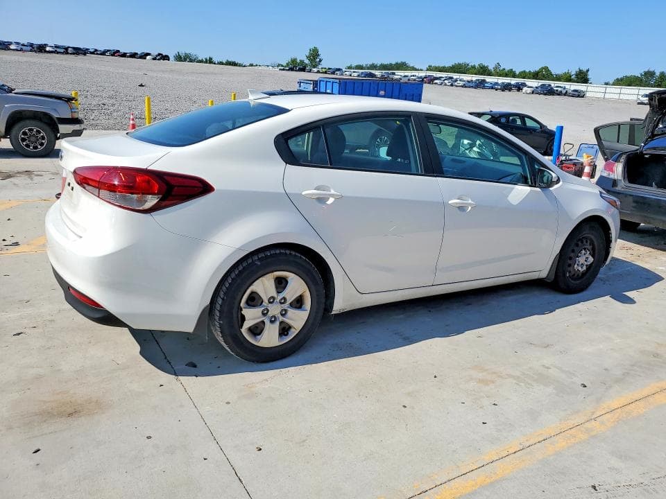 2018 KIA FORTE LX 3