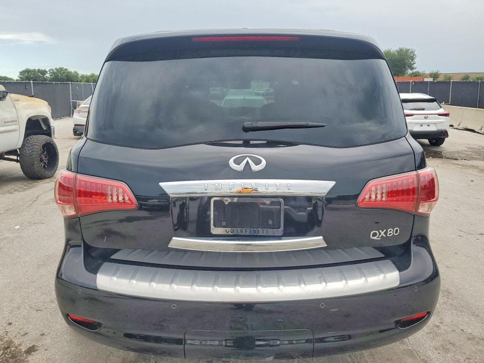 2017 INFINITI QX80 BASE 6