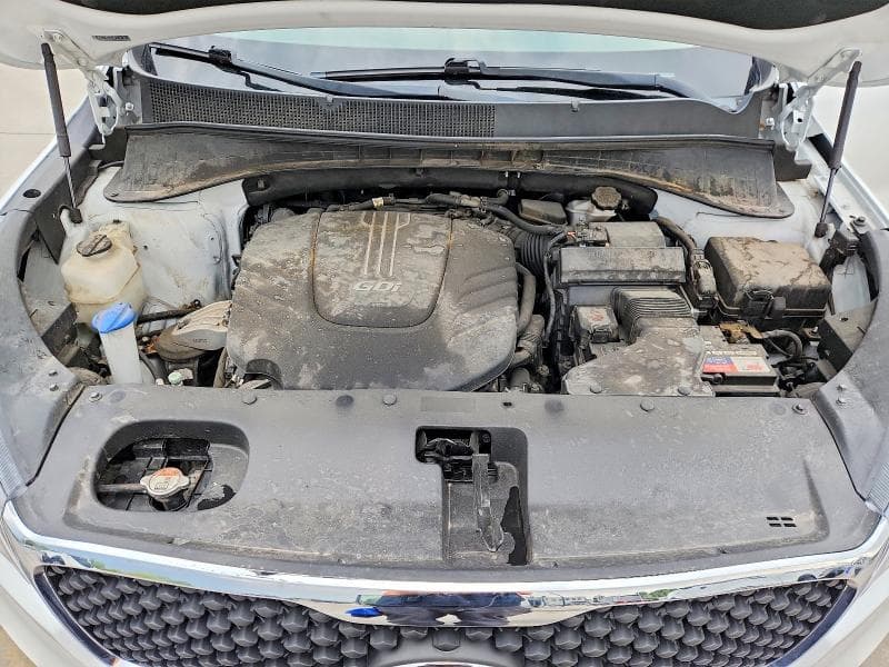 2018 KIA SORENTO LX V6 12