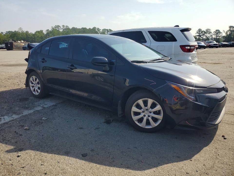2026 TOYOTA COROLLA LE 4