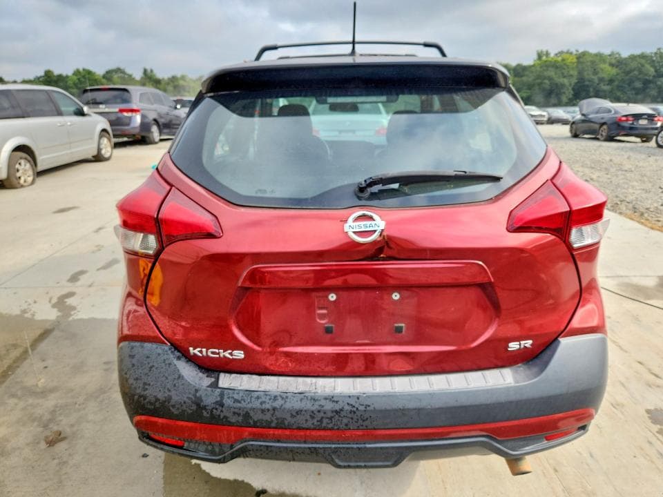 2018 NISSAN KICKS SR 6