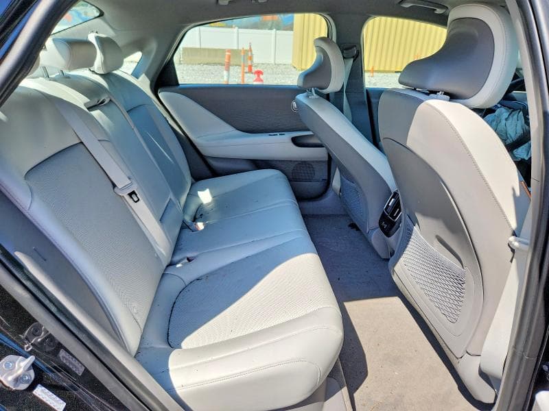 2024 HYUNDAI IONIQ 6 SEL 10