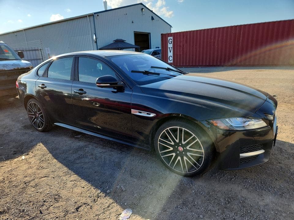 2017 JAGUAR XF R - SPORT 4