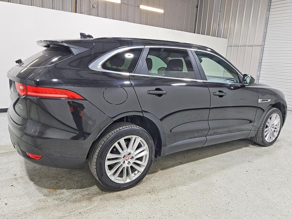 2019 JAGUAR F-PACE PRESTIGE 3