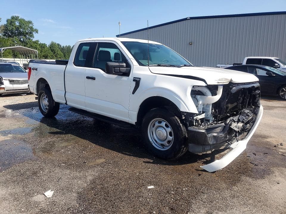 2022 FORD F150 SUPER CAB 4