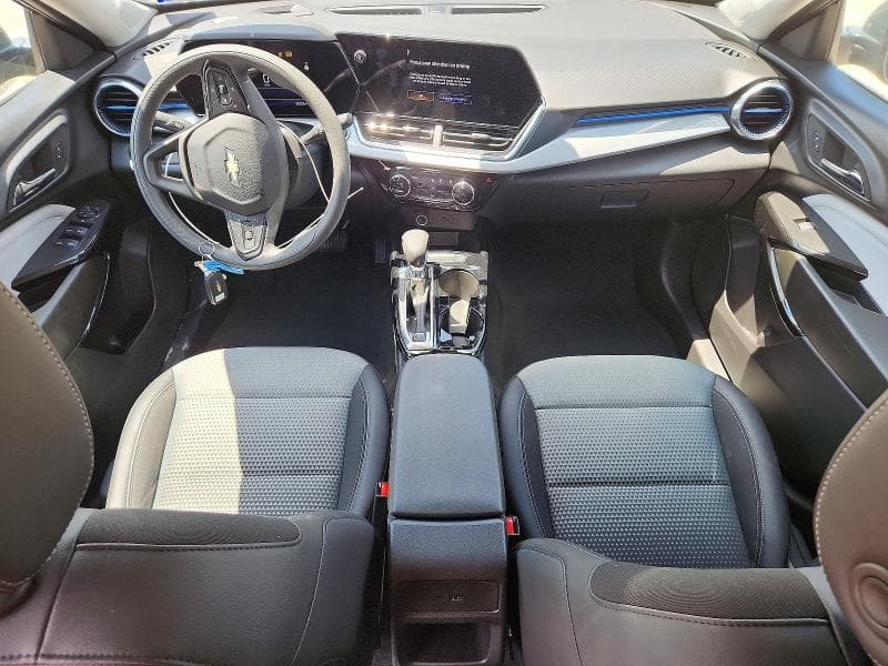 2026 CHEVROLET TRAX 1LT 8