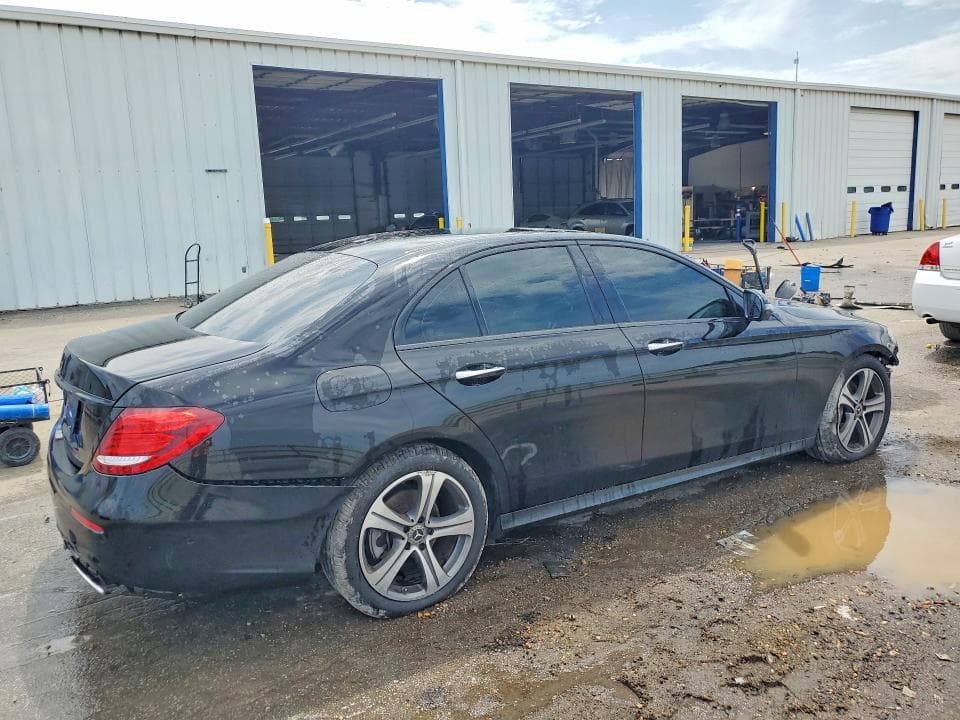 2020 MERCEDES-BENZ E 350 3