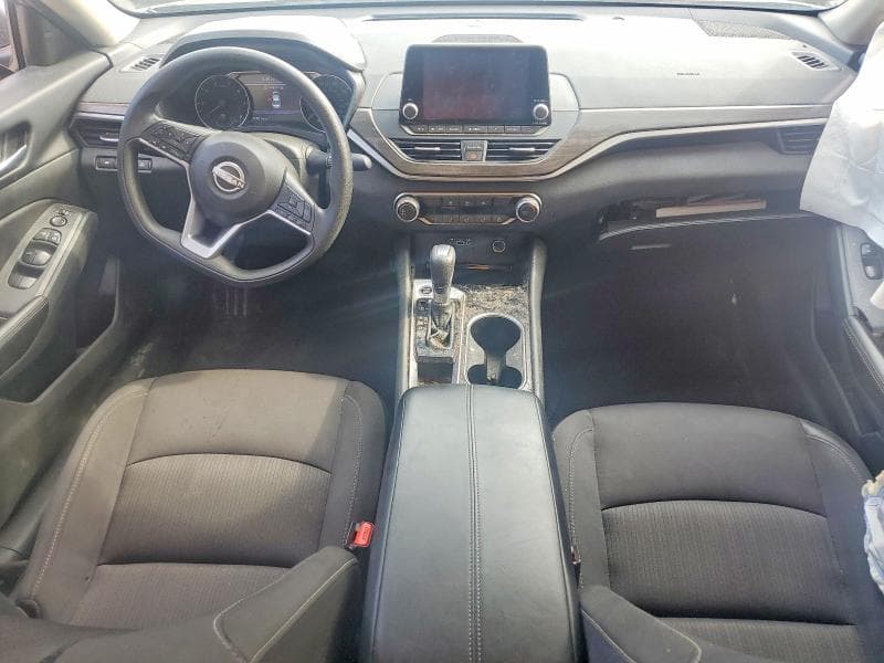 2024 NISSAN ALTIMA SV 8