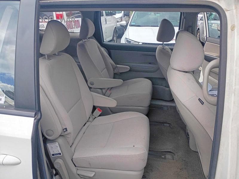 2017 KIA SEDONA L 6