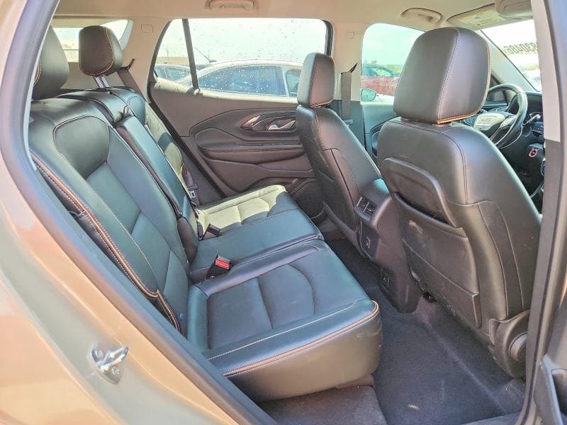 2022 GMC TERRAIN AT4 11