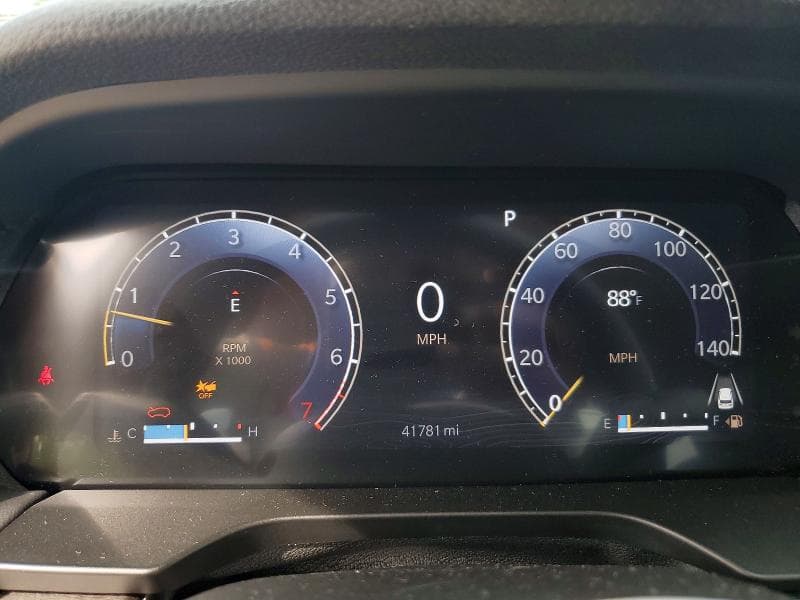 2023 JEEP GRAND CHEROKEE LIMITED 9