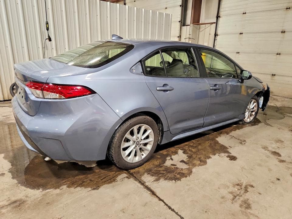 2021 TOYOTA COROLLA LE 3
