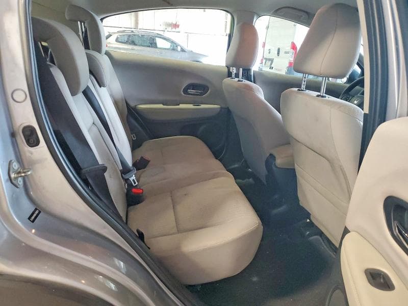 2017 HONDA HR-V LX 11