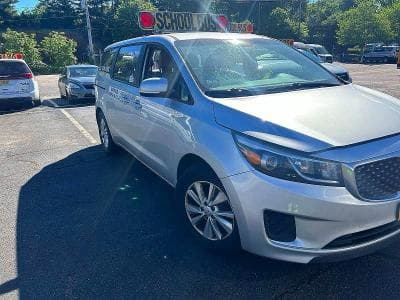 2017 KIA SEDONA L