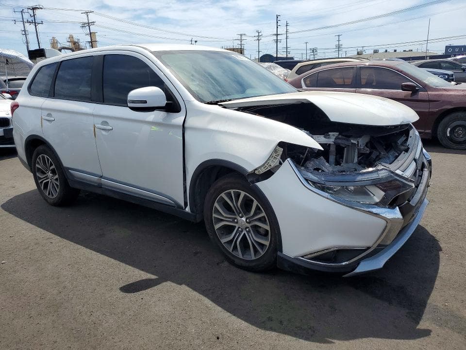 2017 MITSUBISHI OUTLANDER SE 4