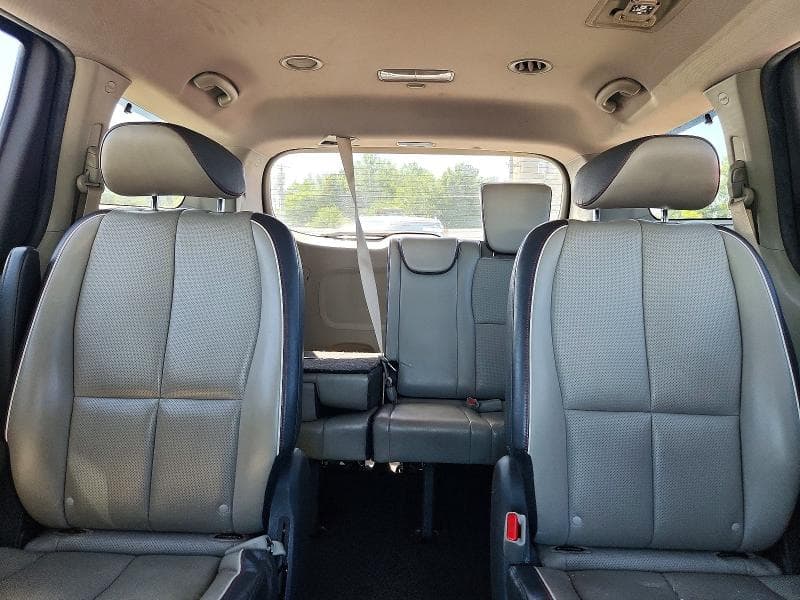 2018 KIA SEDONA EX 10