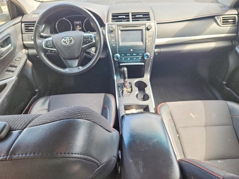 2017 TOYOTA CAMRY SE 8