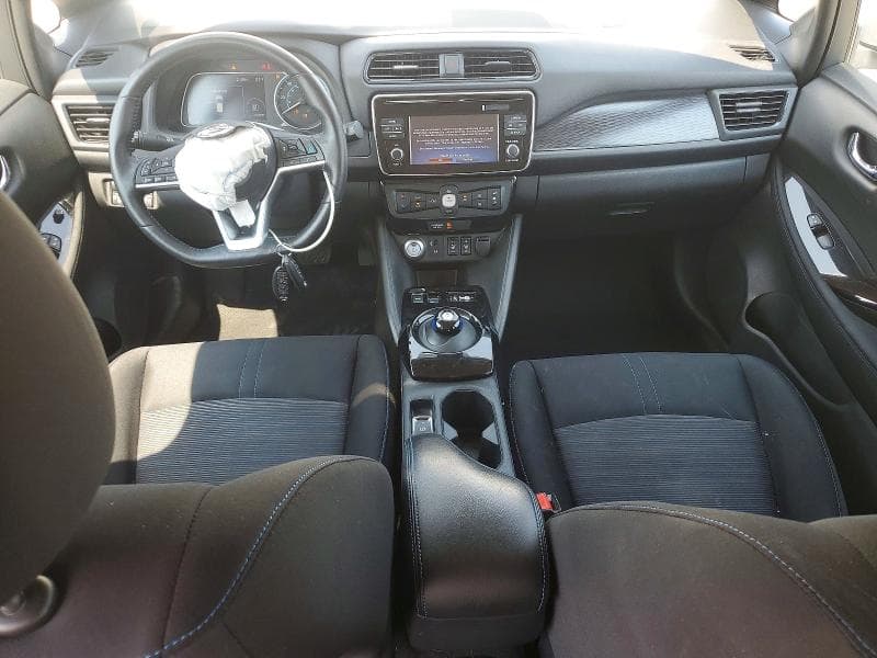 2018 NISSAN LEAF SV 8
