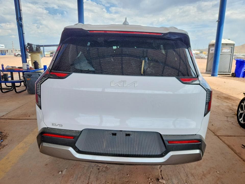 2026 KIA EV9 WIND 6