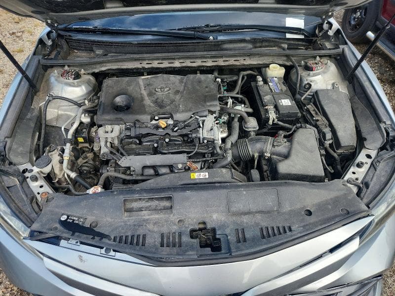 2018 TOYOTA CAMRY LE 11