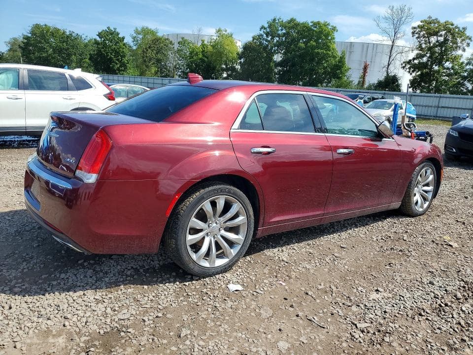 2019 CHRYSLER 300 LIMITED 3