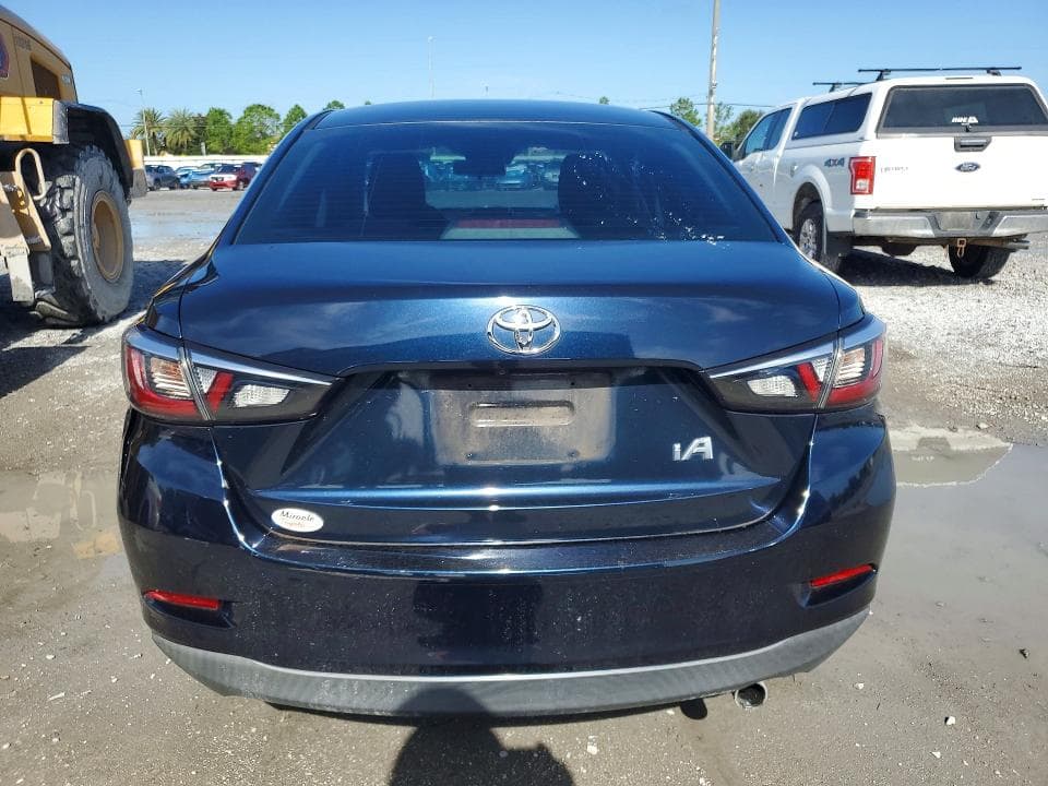 2018 TOYOTA YARIS IA BASE 6