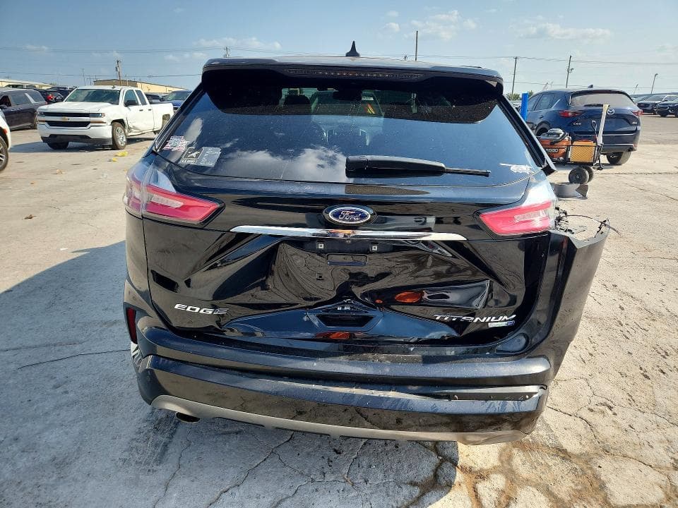 2020 FORD EDGE TITANIUM 6