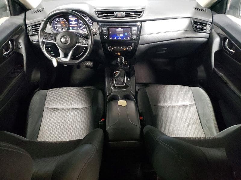 2019 NISSAN ROGUE SV 8