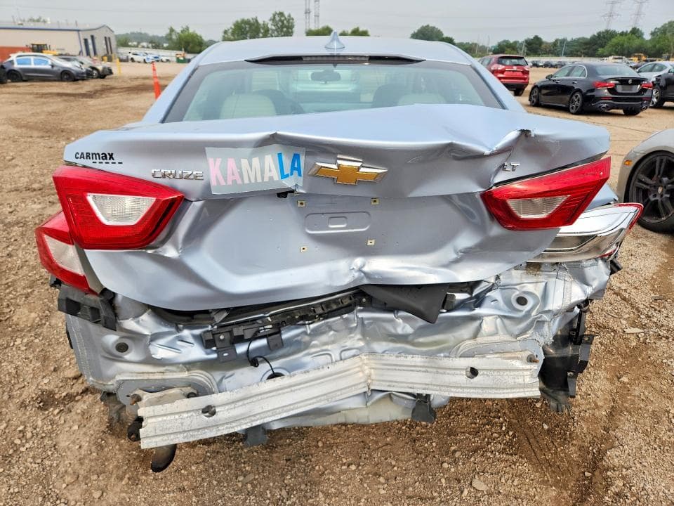 2017 CHEVROLET CRUZE LT 6