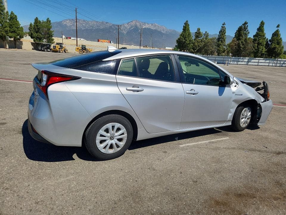 2019 TOYOTA PRIUS L ECO 3