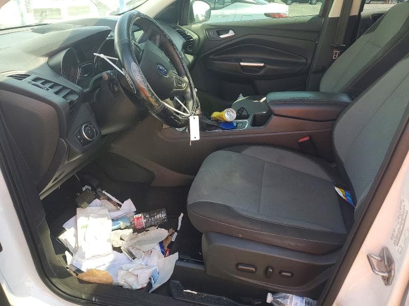 2017 FORD ESCAPE SE 7