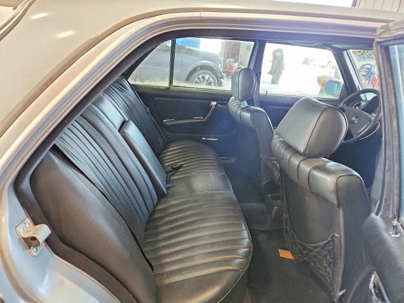 1983 MERCEDES-BENZ 300 DT 10