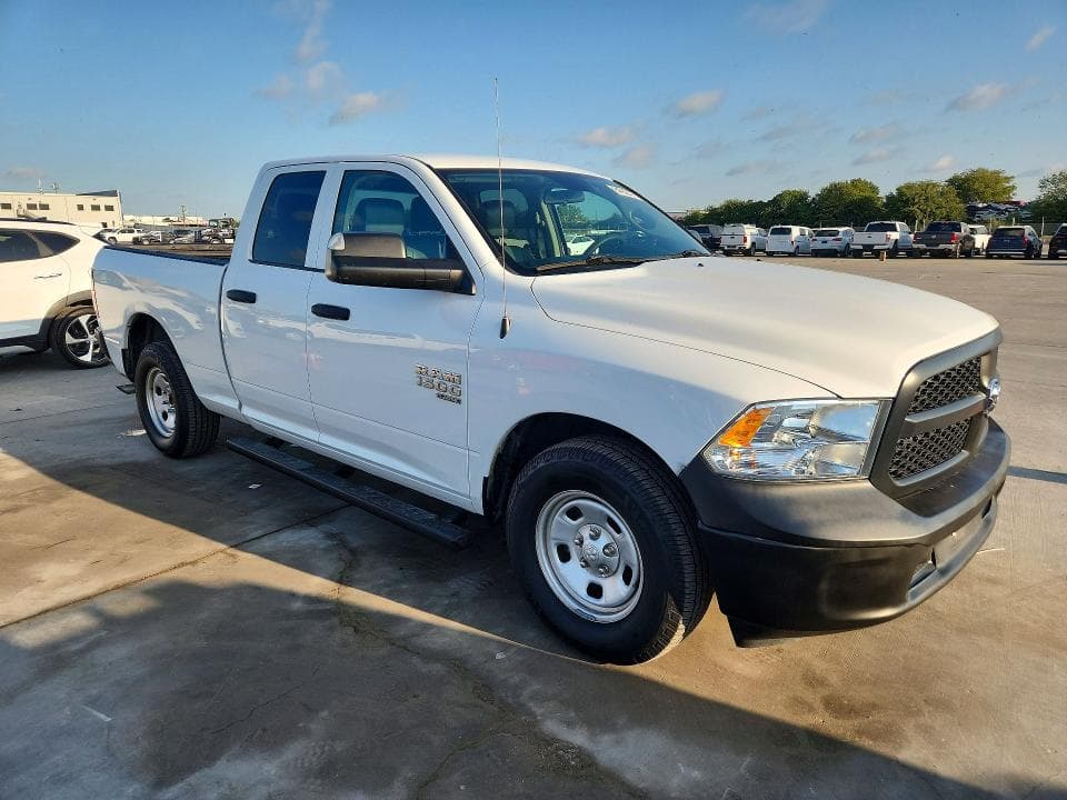2022 RAM 1500 CLASSIC TRADESMAN 4