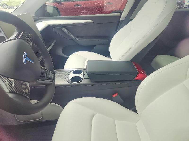 2024 TESLA MODEL Y 7