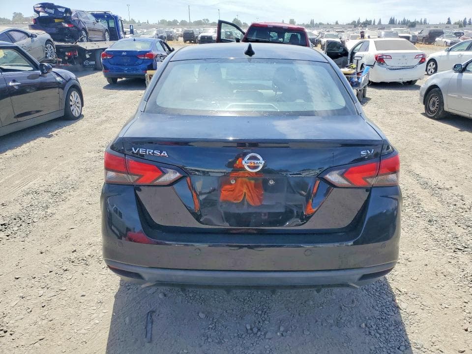 2021 NISSAN VERSA SV 6